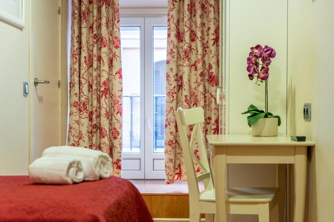 מדריד Hostal Matheu מראה חיצוני תמונה