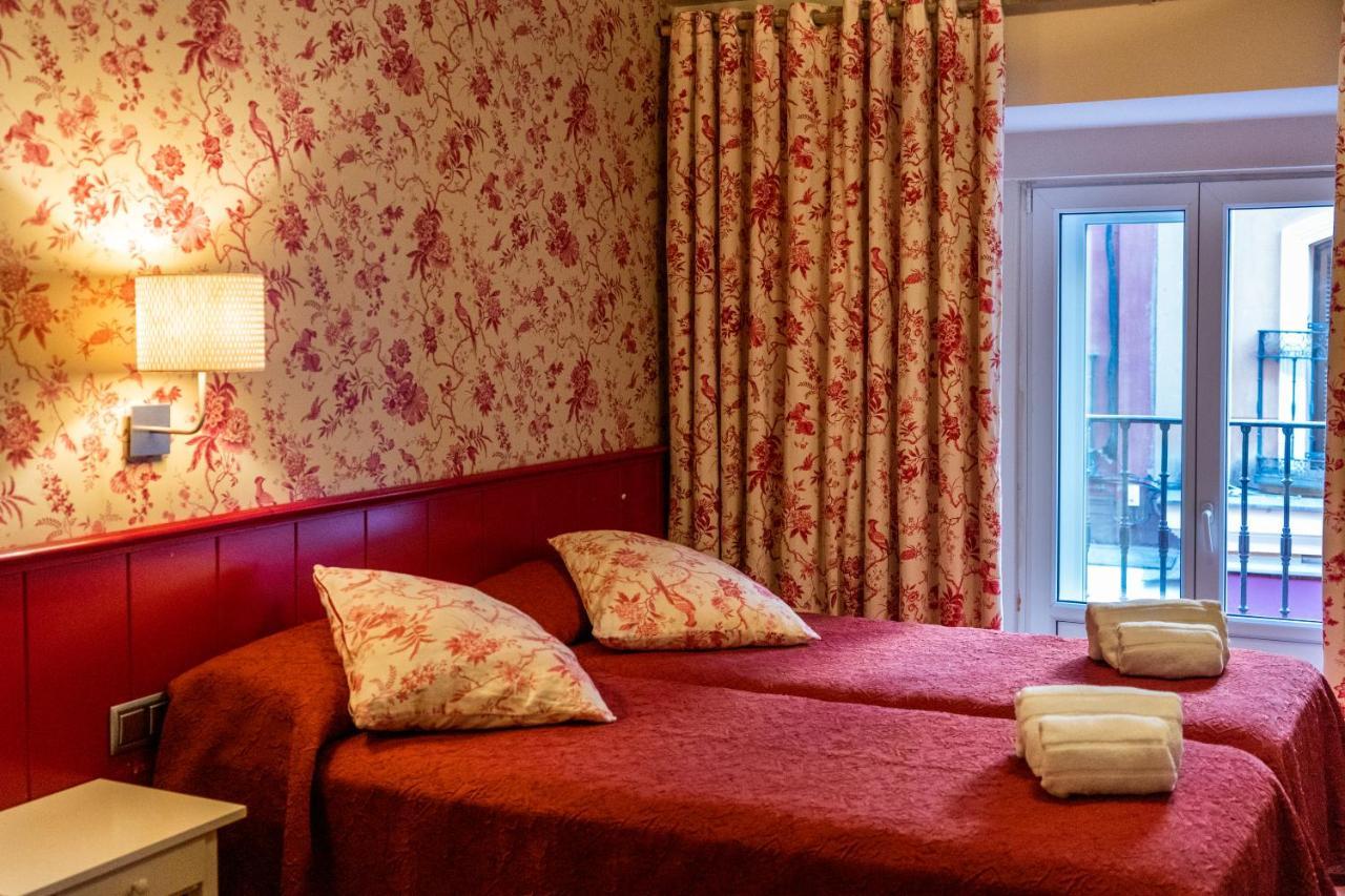 מדריד Hostal Matheu מראה חיצוני תמונה